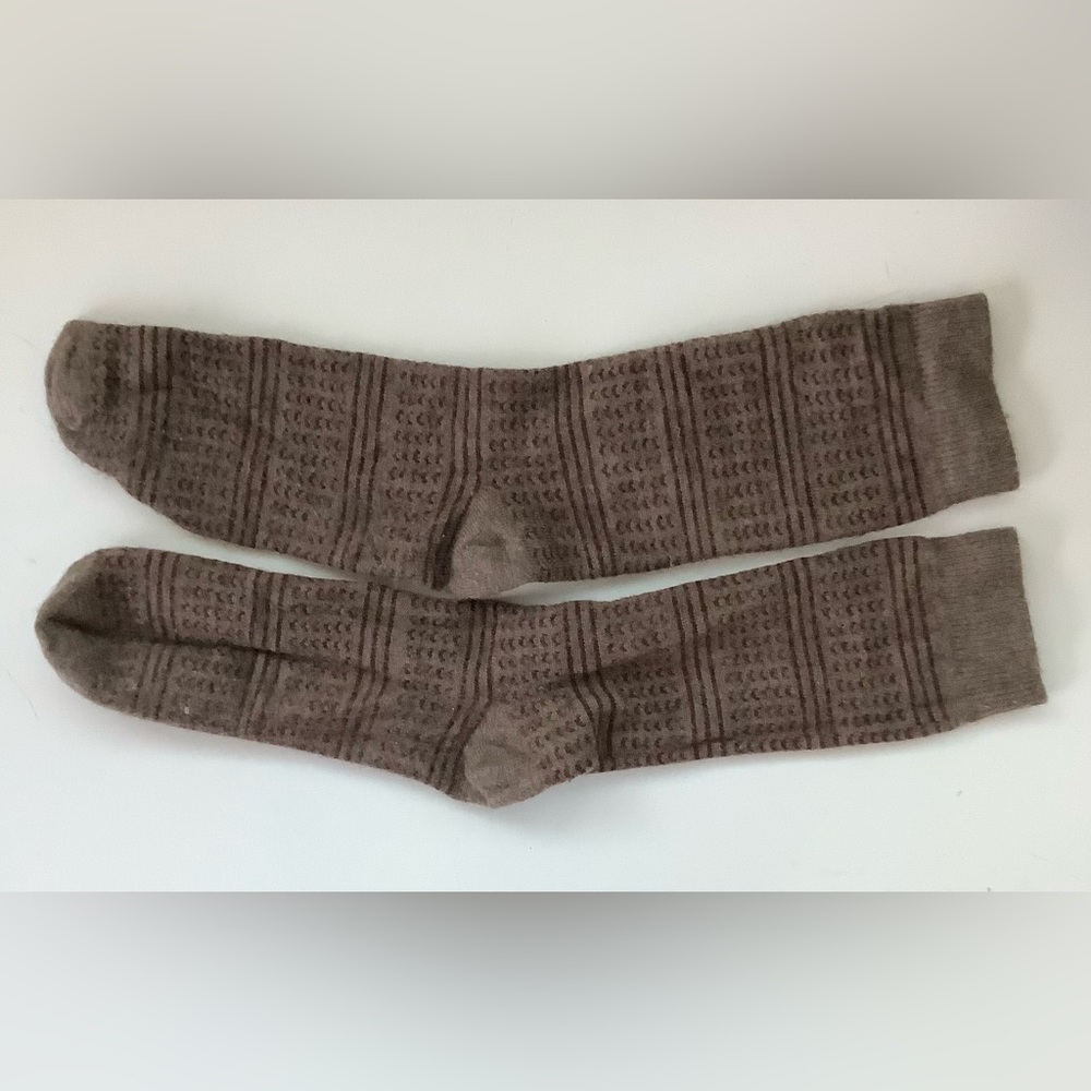 Brown Patterned Men's Socks - Picture 2 of 4